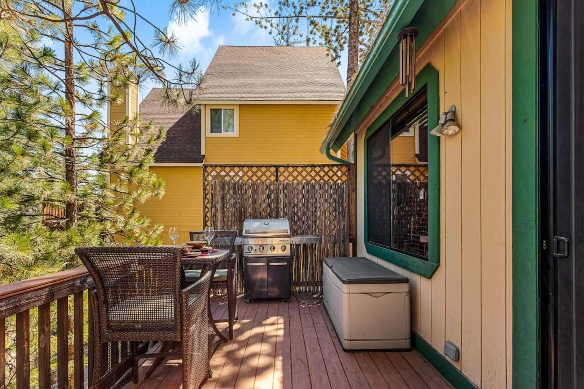 Sutter Ln By Avantstay Beautifully Remodeled Kitchen,4Cabin-Chic Bedrooms Blue Jay Exterior photo